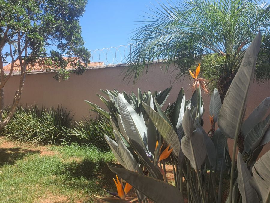 Casa - Aluguel - Jardim do Lago - Bragança Paulista - SP