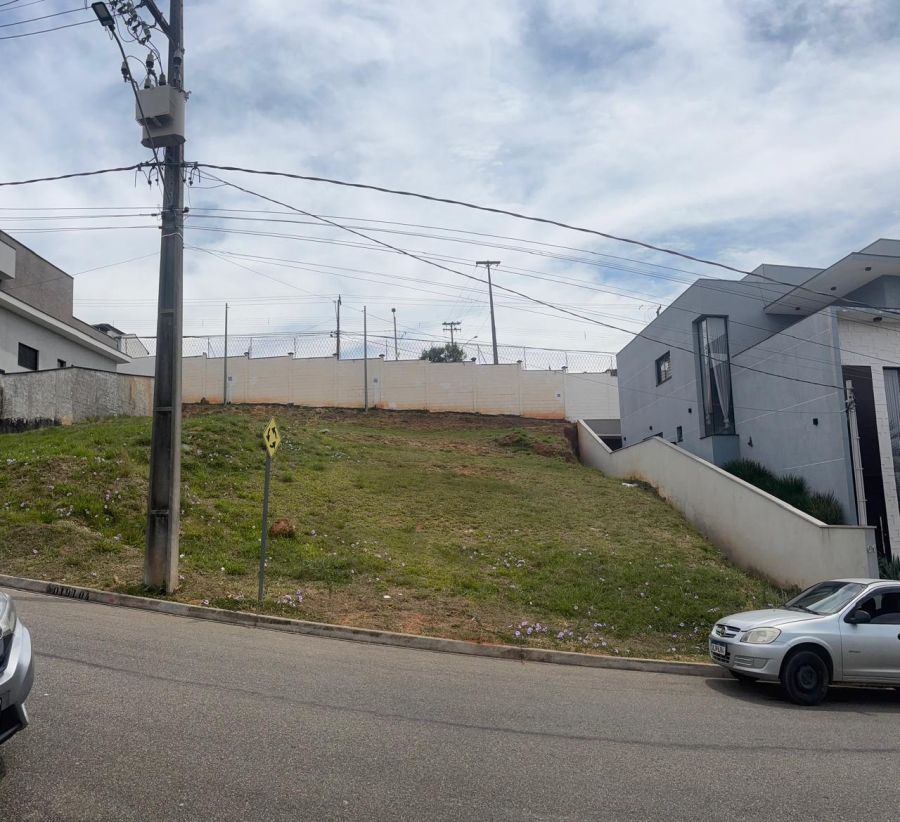Terreno - Venda - Condom�nio Villa Real de Bragan�a - Bragan�a Paulista - SP