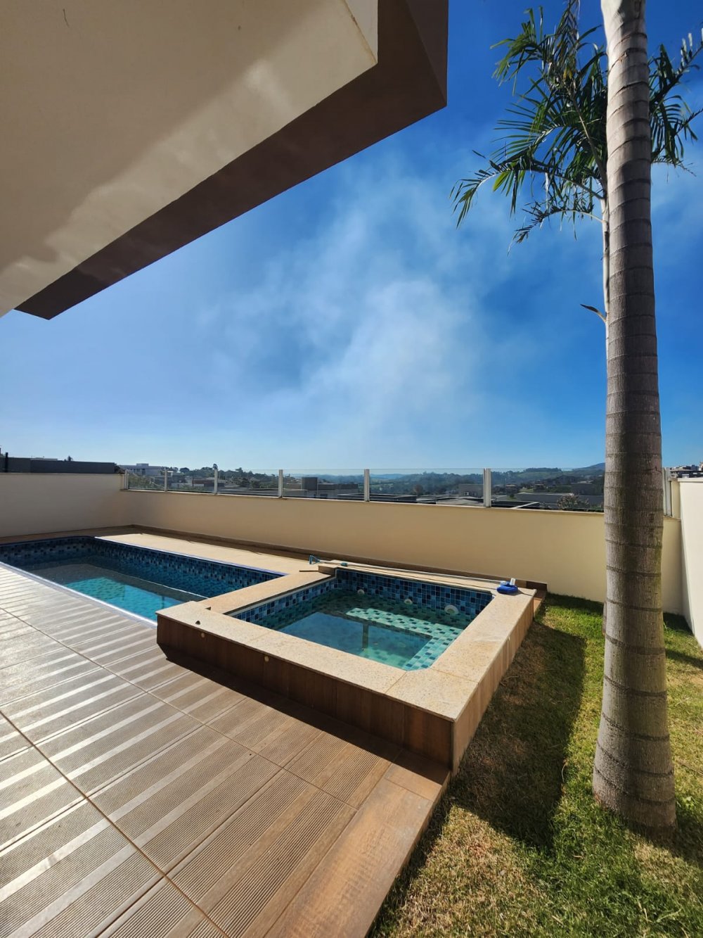 Casa em Condomínio - Venda - Condomínio Residencial Fazenda Santa Helena - Bragança Paulista - SP