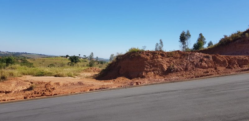 Terreno em Condomnio - Venda - Passa Trs - Tuiuti - SP